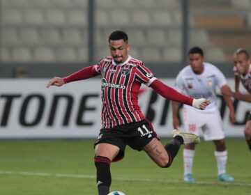 Luciano garante vitória do São Paulo na estreia da Sul-Americana