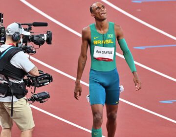 Alison dos Santos faz segunda melhor marca brasileira da história nos 400m rasos