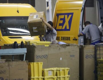 Correios têm arrecadação recorde com venda de veículos em desuso