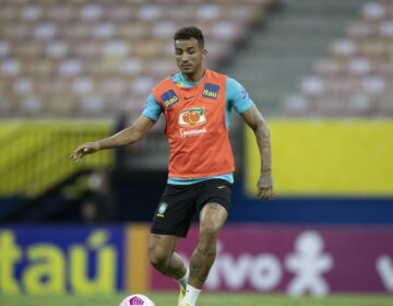 Lateral Danilo é cortado da seleção brasileira