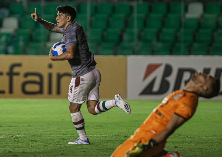 Fluminense vence por 10 a 1, mas cai na Sul-Americana