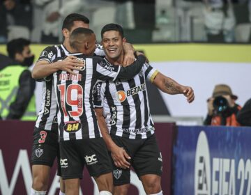 Com Hulk artilheiro, Atlético-MG vence e se classifica na Libertadores