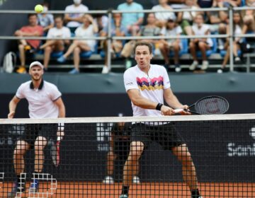 Bruno Soares sobra na estreia de duplas do Torneio de Roland Garros