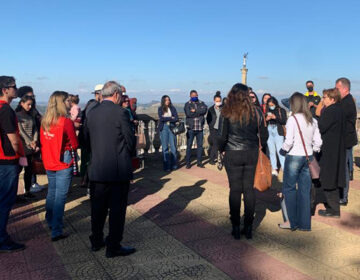 Prefeita destaca papel do turismo na retomada da atividade econômica em evento no Morro do Cristo