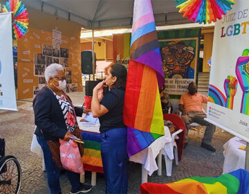 “Tenda da Diversidade” mobiliza Calçadão no Dia Internacional do Orgulho LGBTQIA+