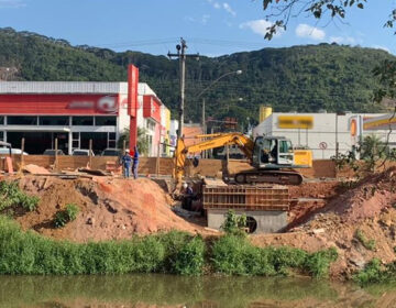 Obras da nova rede de água do bairro Bairu e região já estão com 97% de execução