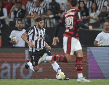 Copa do Brasil: Hulk desequilibra e Atlético-MG derrota Flamengo