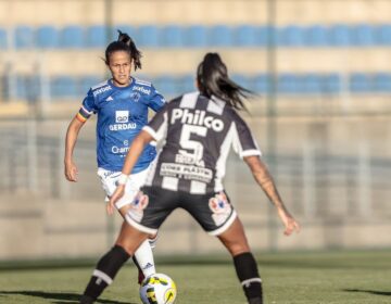 Cruzeiro derrota Santos por 4 a 2 no Brasileiro Feminino