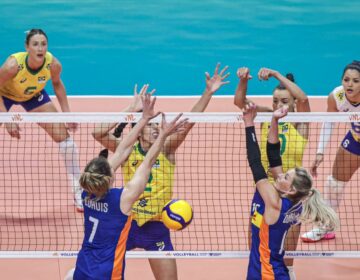 Liga das Nações: seleção feminina supera Holanda por 3 sets a 0