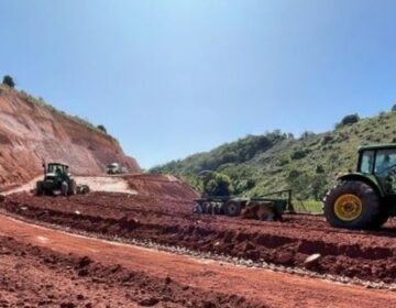 Obras de implantação e melhorias avançam no Contorno de Cataguases, na Zona da Mata