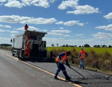 Rodovia do Leite, no Noroeste de Minas, recebe novo asfalto