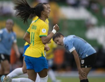 Brasil derrota Uruguai e mantém 100% de aproveitamento na Copa América