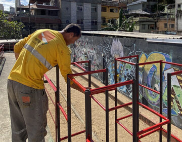 Prefeitura realiza revitalização de diversas praças da cidade