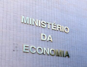 Governo reduz IPI de produtos fabricados no Brasil