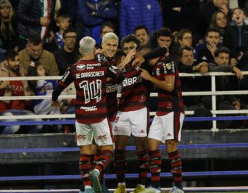 Libertadores: Pedro brilha e comanda goleada do Flamengo sobre Vélez