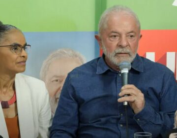 Lula diz que pretende implementar política ambiental transversal