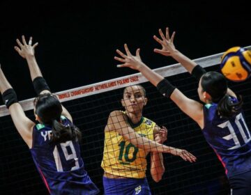 Já classificado, Brasil sofre 1ª derrota no Mundial de Vôlei Feminino