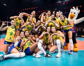 Dominante, Brasil vence a Itália e é finalista do Mundial feminino