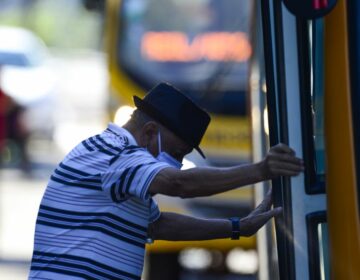 Gratuidade no transporte público é aprovada para idosos em São Paulo