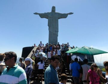 Transferência do Dia do Servidor muda rotina do Rio