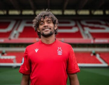 Nottingham Forest anuncia oficialmente a contratação de Gustavo Scarpa