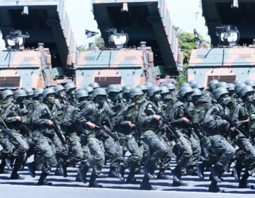 Decretos oficializam troca de comando no Exército