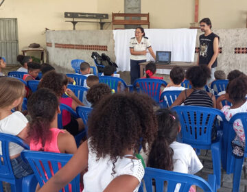 Supervisão de Educação para Trânsito realiza palestra educativa em colônia de férias