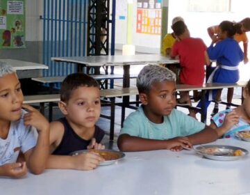 Alimentação no recesso escolar iniciou nesta segunda-feira, dia 2