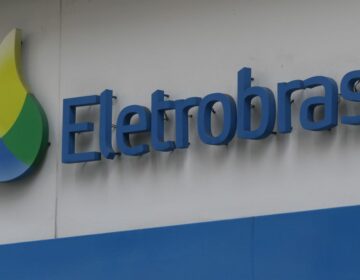 Eletrobras aprova programa de recompra de ações