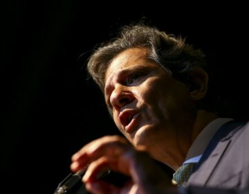 Haddad anuncia pacote de R$ 242,7 bi para superávit primário em 2023