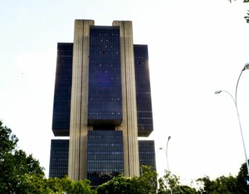 Banco Central: commodities e inércia pressionaram inflação em 2022