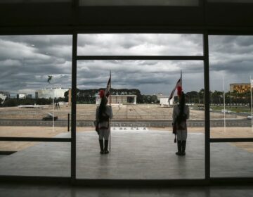 Equipe de segurança de Lula faz varredura no Palácio do Planalto