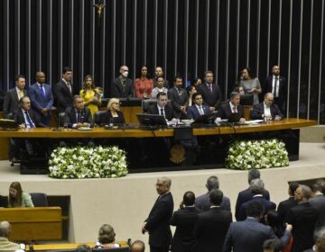 Congresso abre Ano Legislativo com discursos em defesa da democracia