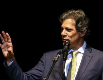 Na Índia, Haddad mostra preocupação com juros altos e crise climática