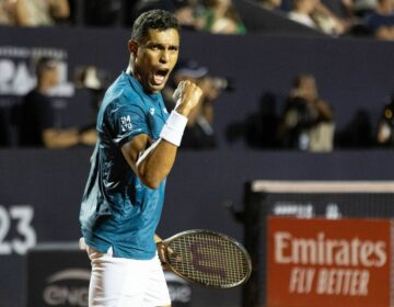 Tênis: Thiago Monteiro inicia Rio Open com vitória sobre Dominic Thiem