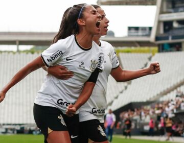 Corinthians derrota Inter e se garante na final da Supercopa do Brasil