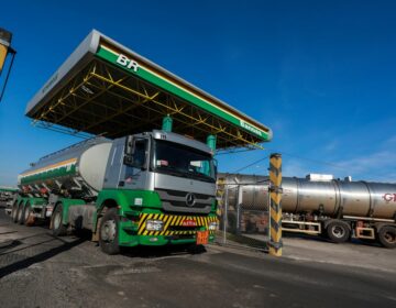 Petrobras reduz preço do diesel para as distribuidoras