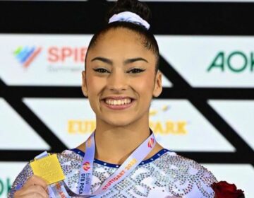 Júlia Soares leva ouro em tradicional evento de ginástica na Alemanha