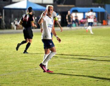 Biel decide e Bahia vence Camboriú para seguir na Copa do Brasil