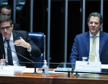 Campos Neto diz que revisão da renúncia fiscal é bem-vinda