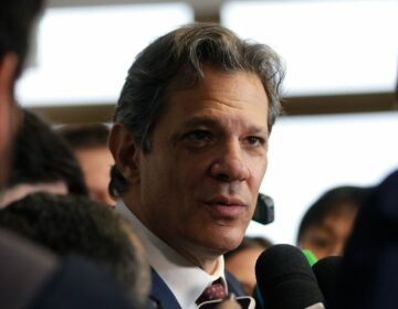 “Ajuste fiscal não pode ser feito em cima do trabalhador”, diz Haddad