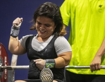 Halterofilismo paralímpico: Cristiane Reis garante vaga para o Mundial