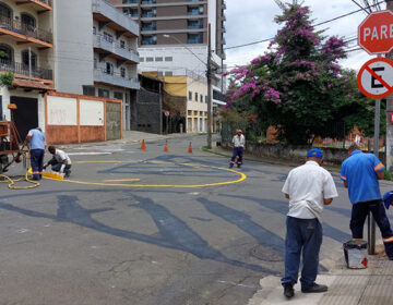 Prefeitura sinaliza mais de 16 km de vias somente no primeiro semestre do ano