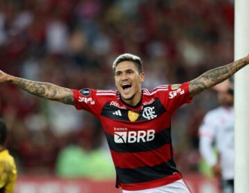 Com dois de Pedro, Flamengo vence a primeira na Libertadores 2023