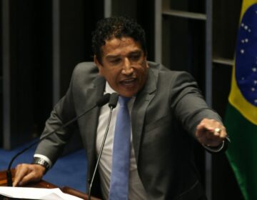 PSol representará contra Magno Malta no Senado e no STF