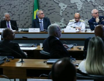 Múcio defende que para entrar na política militar deve deixar a Força