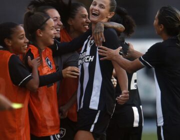 Brasileiro Feminino: quatro equipes se garantem na 1ª divisão de 2024