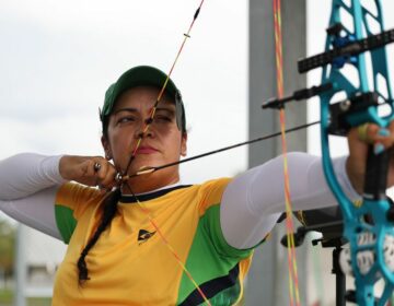 Brasil garante vagas no tiro com arco paralímpico em Paris 2024