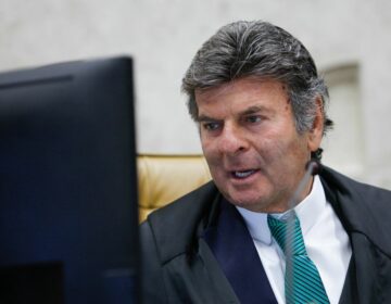 Ministro do STF suspende lei que cria Dia do Patriota em Porto Alegre