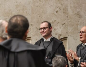 Zanin é homenageado em jantar após posse no STF